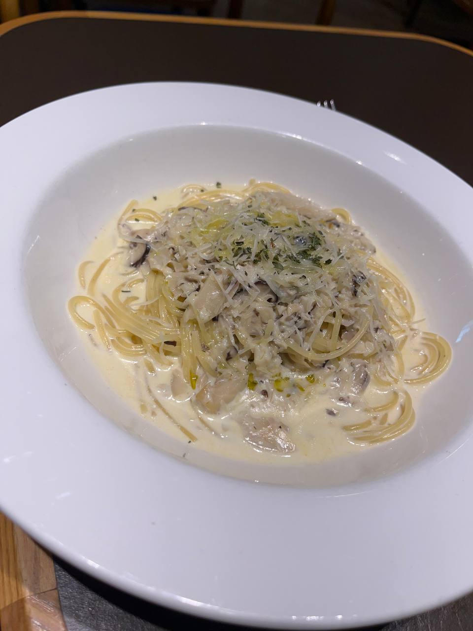 Truffle mushroom pasta